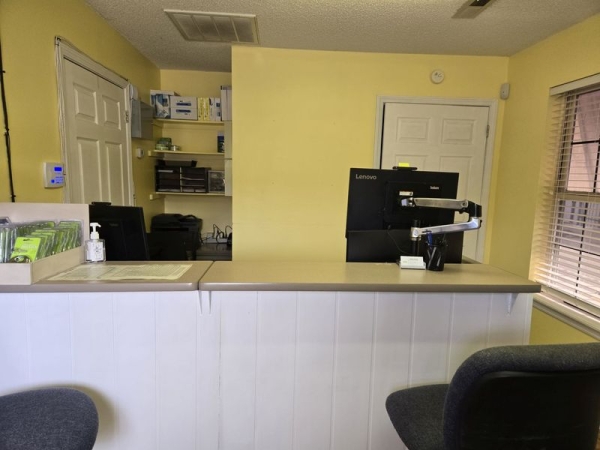 Facility photo: //images.sparefoot.com/medium/2395986908e1ba3e8c8.jpg