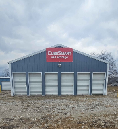 Facility photo: //images.sparefoot.com/medium/23961268833987bbf3f.jpg
