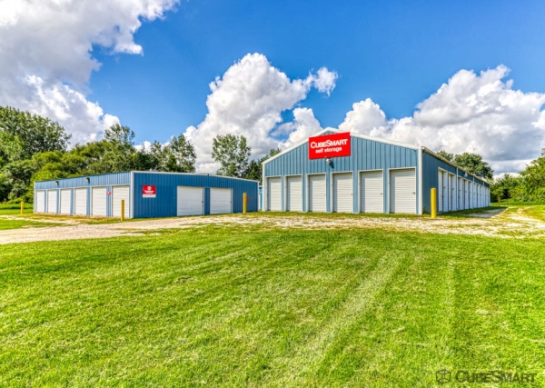 Facility photo: //images.sparefoot.com/medium/239612691edb4837dd9.jpg