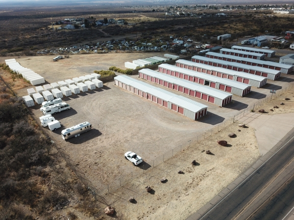 Facility photo: //images.sparefoot.com/medium/23964868c18e2625333.jpg