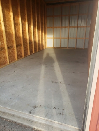 Facility photo: //images.sparefoot.com/medium/239726680a4e0787a70.jpg