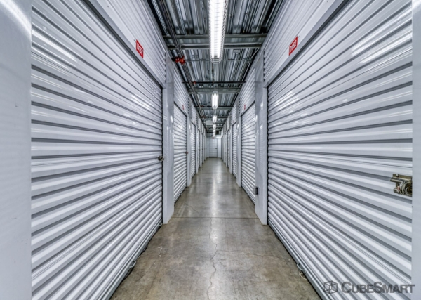 Facility photo: //images.sparefoot.com/medium/2397526912e54e5fab5.jpg