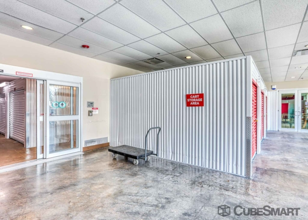 Storage Units at CubeSmart Self Storage - 610 Sawdust Road - TX - 610 Sawdust Road