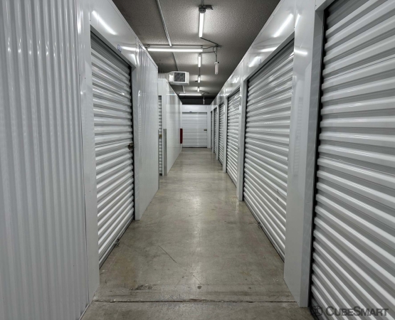 Facility photo: //images.sparefoot.com/medium/23988768808a8fe3dc4.jpg