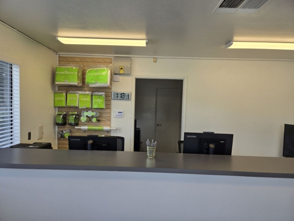 Storage Units at Extra Space Storage - 6847 - Fontana - 15723 Foothill Blvd - 15723 Foothill Boulevard
