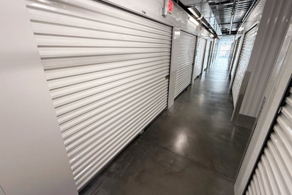 Facility photo: //images.sparefoot.com/medium/23994669e4d610a882a.jpg