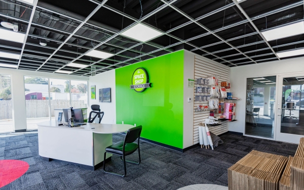 Facility photo: //images.sparefoot.com/medium/239985692de52583649.jpg