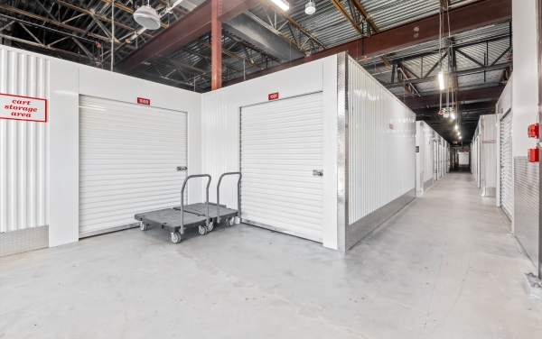 Facility photo: //images.sparefoot.com/medium/239986690a1606b1f52.jpg