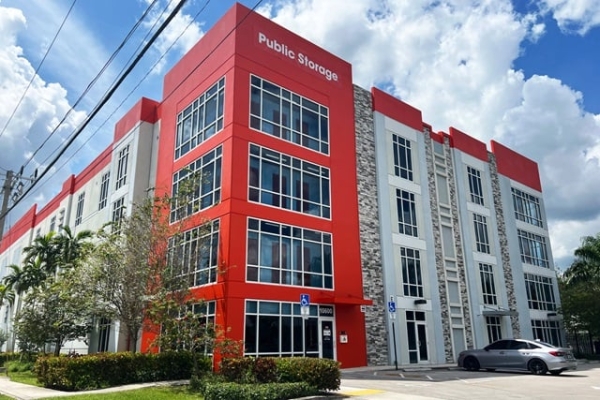 Storage Units at Public Storage - Davie - 10600 W State Rd 84 - 10600 W State Rd 84