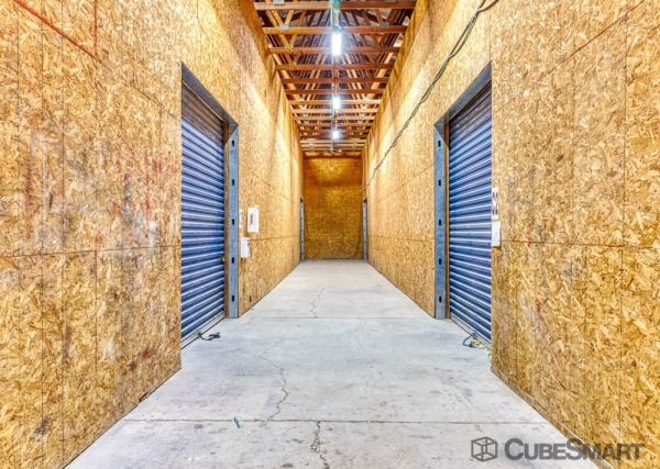 Facility photo: //images.sparefoot.com/medium/240257691ee721bb380.jpg