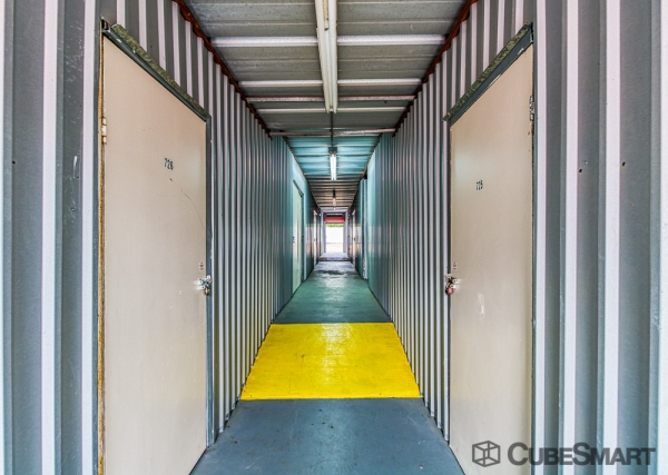 Facility photo: //images.sparefoot.com/medium/2402616880a2fc47582.jpg