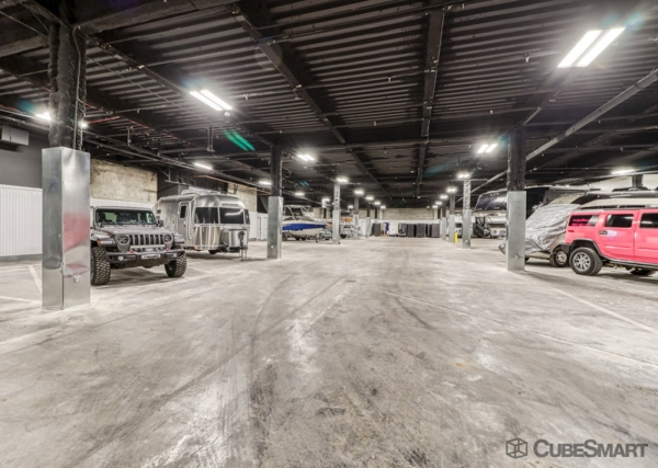 Storage Units at CubeSmart Self Storage AZ Phoenix N Metro Pkwy W - 9809 North Metro Parkway West