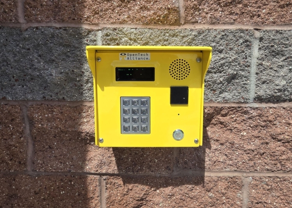 Facility photo: //images.sparefoot.com/medium/240414699431249c7f2.jpg