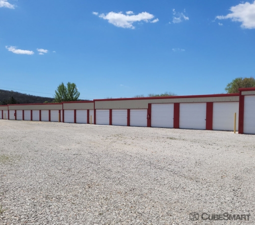 Storage Units at CubeSmart Self Storage AR Fayetteville N Center St - 2415 North Center Street