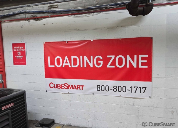 Facility photo: //images.sparefoot.com/medium/240522691ee01a50589.jpg