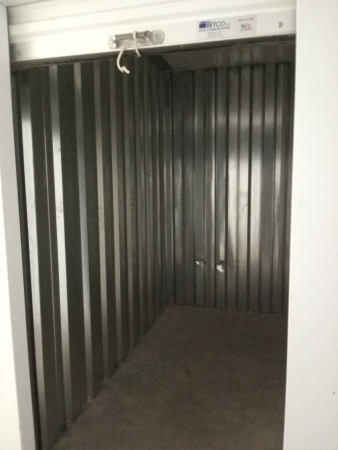 Facility photo: //images.sparefoot.com/medium/240579688cfe747d37b.jpg