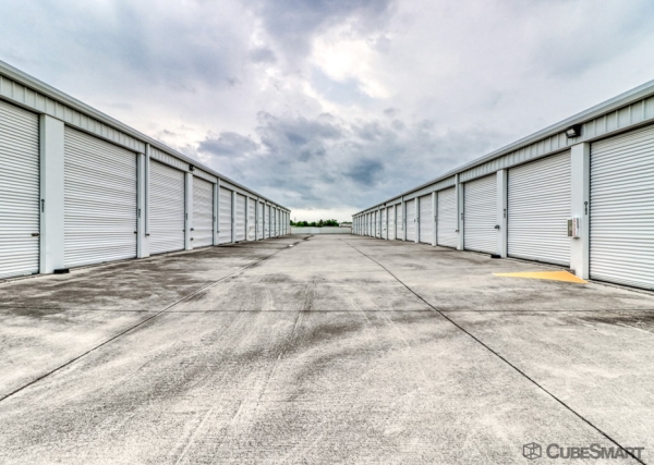 Facility photo: //images.sparefoot.com/medium/240694686f8ea42e000.jpg