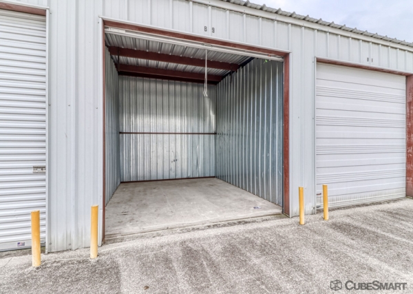 Storage Units at CubeSmart Self Storage - 1909 Interstate 30 - TX - 1909 Interstate 30 West Frontage Road