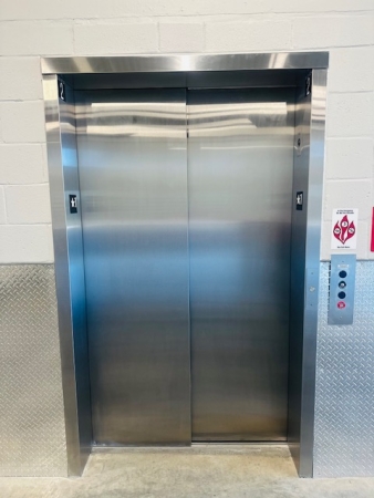 Facility photo: //images.sparefoot.com/medium/24075468891e8b2d2ac.jpg