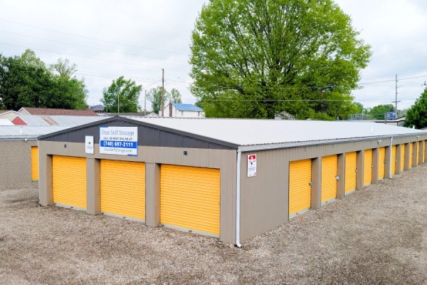 Facility photo: //images.sparefoot.com/medium/24081569725c2cbfc82.jpg