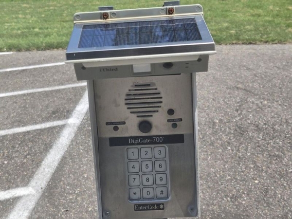 Facility photo: //images.sparefoot.com/medium/24086369037e3061bea.jpg