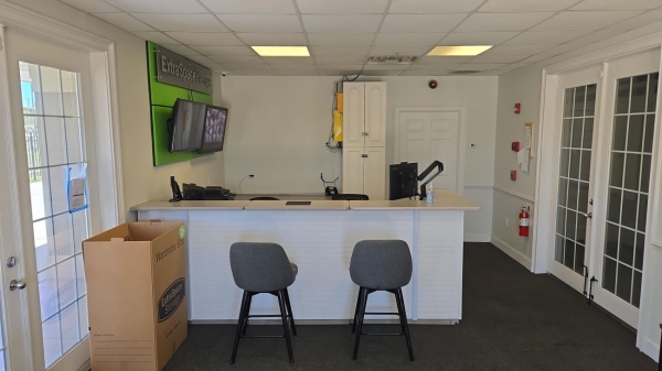 Storage Units at Extra Space Storage - 6911 - Bonita Springs - S Tamiami Trl - 24381 South Tamiami Trail