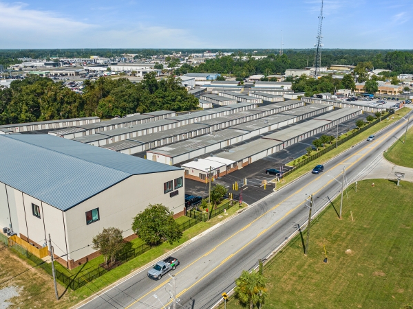 Storage Units at MyPlace Self Storage - Palafox St - 6155 North Palafox Street