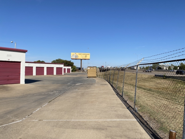 Storage Units at ClearHome Self Storage - I-44 - 2141 South 92Nd East Avenue