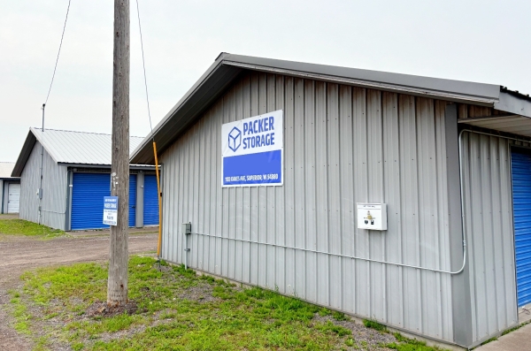 Facility photo: //images.sparefoot.com/medium/241018696a65accc210.jpg