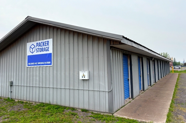 Facility photo: //images.sparefoot.com/medium/241018696a666f80619.jpg