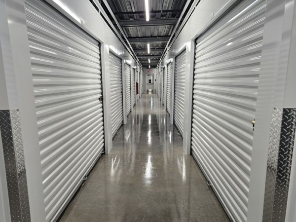Storage Units at Extra Space Storage - 6657 - Cape Coral - 1195 SW Pine Island Rd - 1195 Southwest Pine Island Road