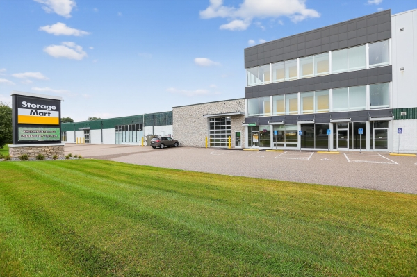 Facility photo: //images.sparefoot.com/medium/24110168e41a2b43cc3.jpg