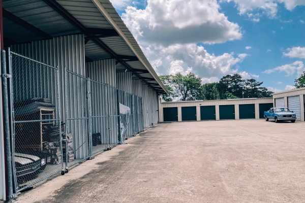 Storage Units at Square Space Storage - Baton Rouge 12850 - 12850 Florida Boulevard