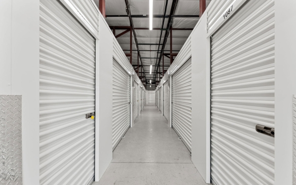 Facility photo: //images.sparefoot.com/medium/24114768a3228f806a9.jpg