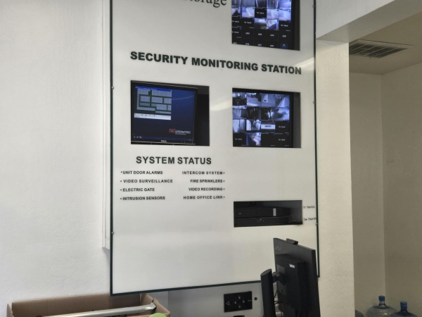 Facility photo: //images.sparefoot.com/medium/241154699431aa2eec5.jpg