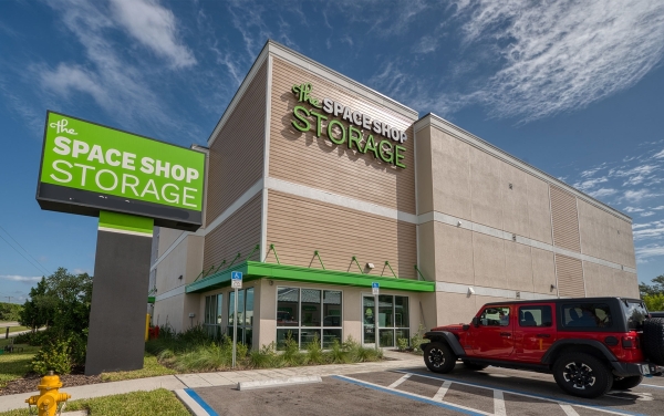 Facility photo: //images.sparefoot.com/medium/24117268e7bc3648e04.jpg