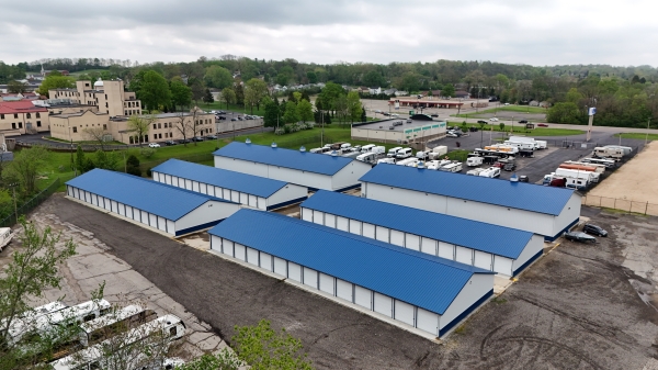 Facility photo: //images.sparefoot.com/medium/241209687953d16bf36.jpg