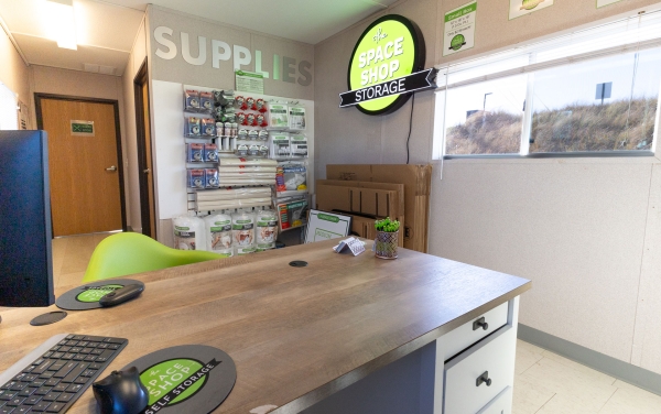 Facility photo: //images.sparefoot.com/medium/241211690b6c9dad026.jpg