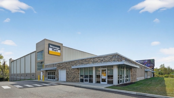 StorageMart - Easton Rd