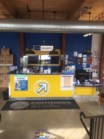 Facility photo: //images.sparefoot.com/medium/2412326859951cb5992.jpg