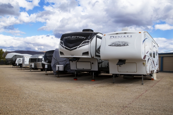 Facility photo: //images.sparefoot.com/medium/24123868a368b80b811.jpg