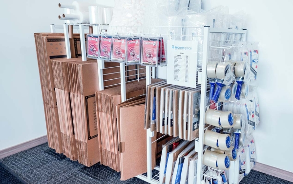 Facility photo: //images.sparefoot.com/medium/241277689bc233a9cc3.jpg