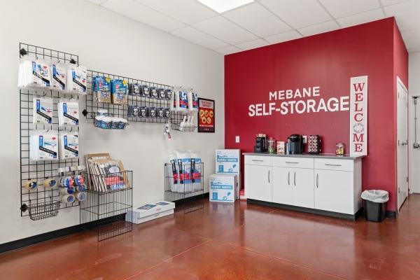 Facility photo: //images.sparefoot.com/medium/24131869c59fe776b11.jpg