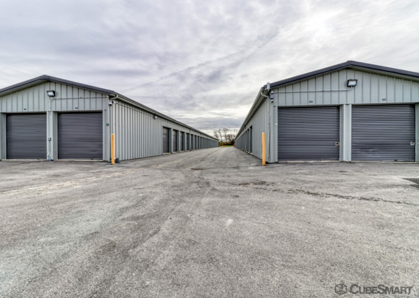 Facility photo: //images.sparefoot.com/medium/241325695f6dcdcb7cd.jpg