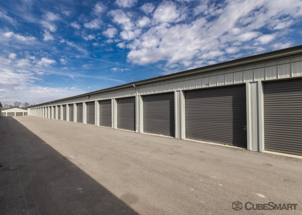 Facility photo: //images.sparefoot.com/medium/24132569dc9f35ebe57.jpg