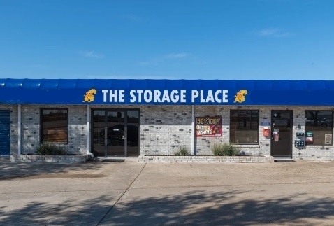 Facility photo: //images.sparefoot.com/medium/241340686fc680b9e11.jpeg
