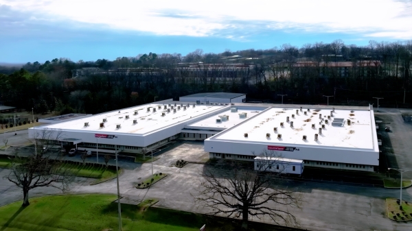 Facility photo: //images.sparefoot.com/medium/2414256914f32143609.jpg