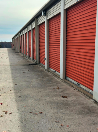 Facility photo: //images.sparefoot.com/medium/241436692f065c6de7d.png