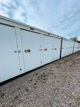 Facility photo: //images.sparefoot.com/medium/241436692f065dacf51.png