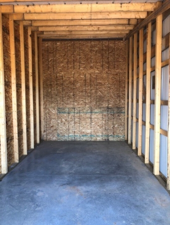 Facility photo: //images.sparefoot.com/medium/241456686fe632790e6.jpg